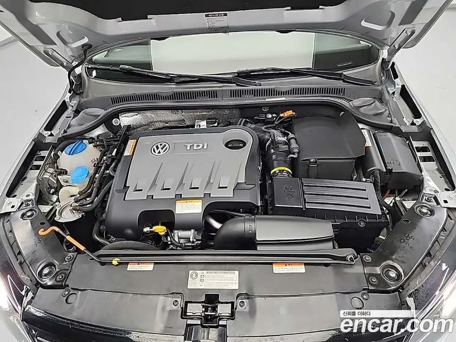 Volkswagen Jetta 2014 2.0 автомат (гидро), фото 5