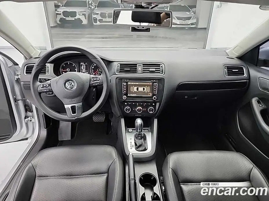 Volkswagen Jetta 2014 2.0 автомат (гидро), фото 7