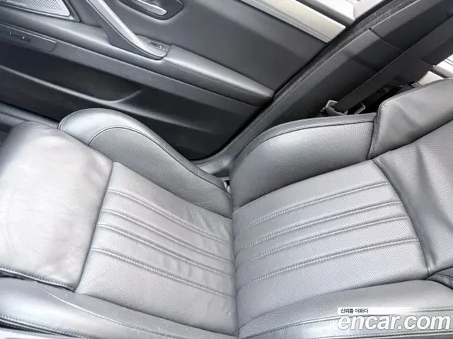 BMW M5 2014 4.4 робот, миниатюра 10