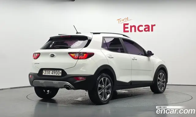 Kia Stonic 2017 1.6 автомат (гидро), миниатюра 2