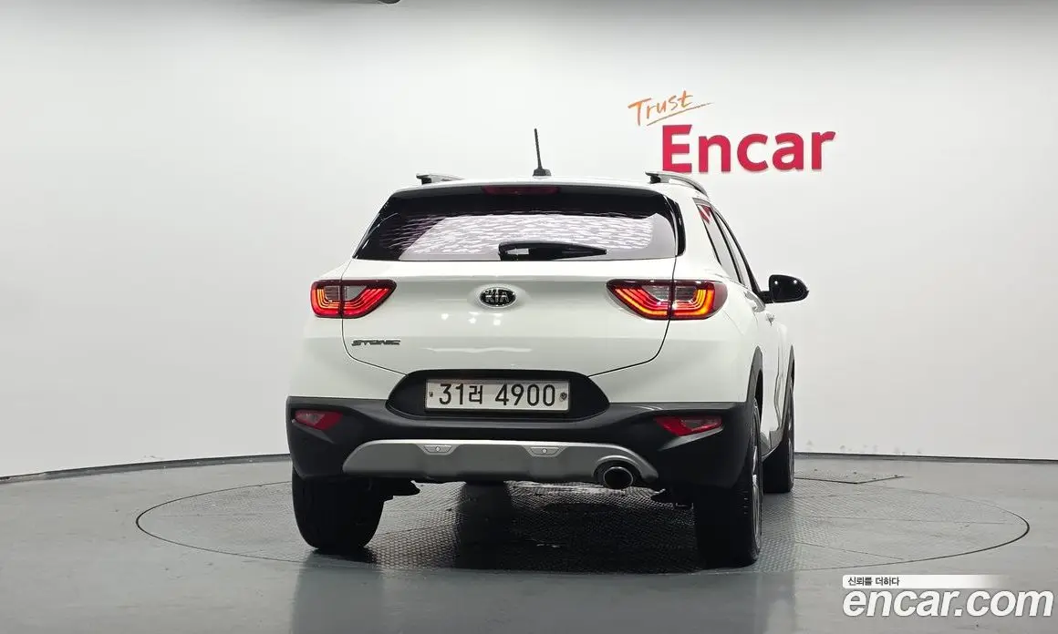 Kia Stonic 2017 1.6 автомат (гидро), фото 4