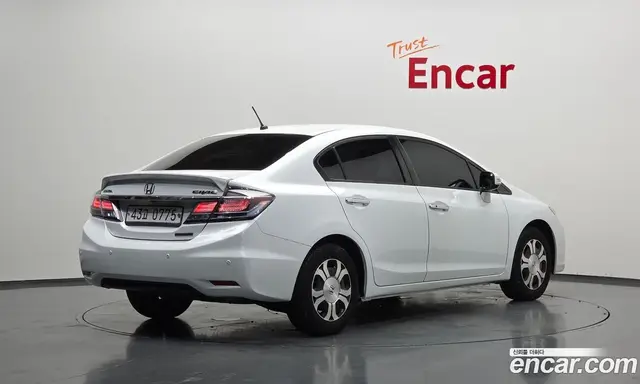 Honda Civic 2013 1.5 автомат (гидро), миниатюра 2