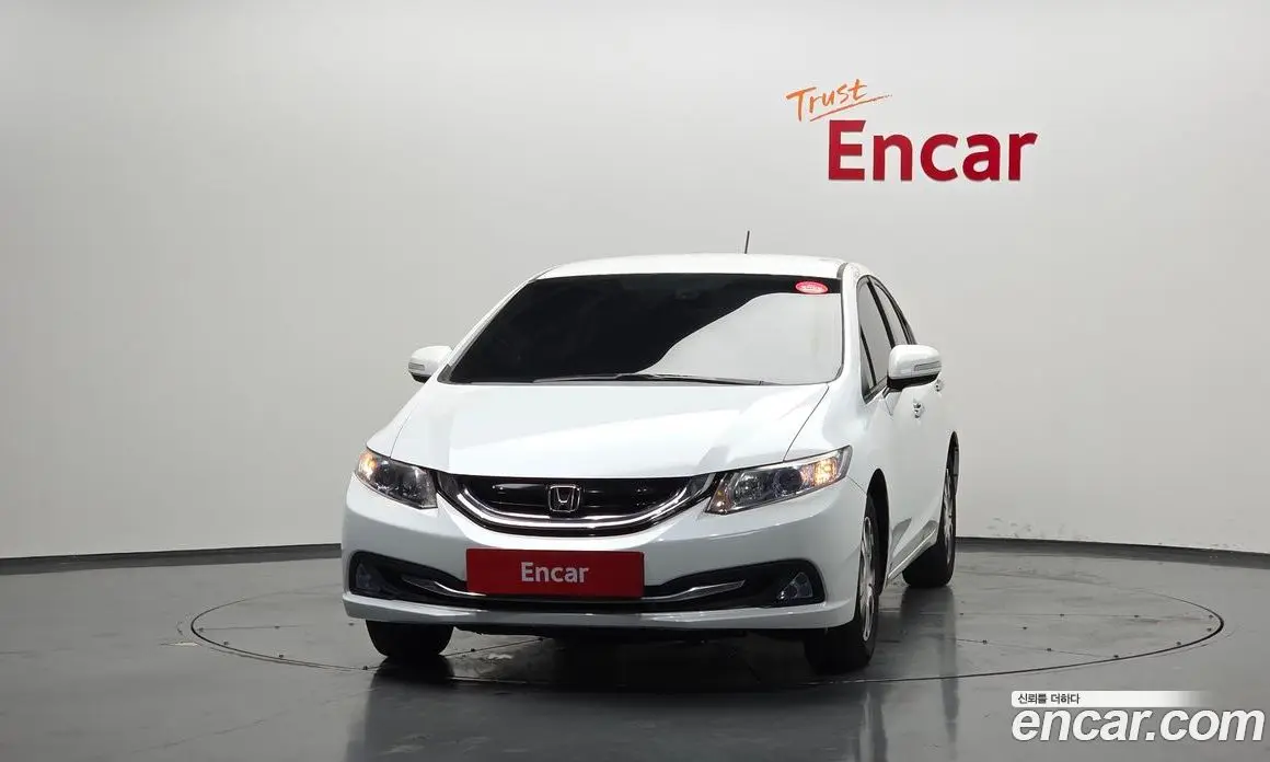 Honda Civic 2013 1.5 автомат (гидро), фото 3