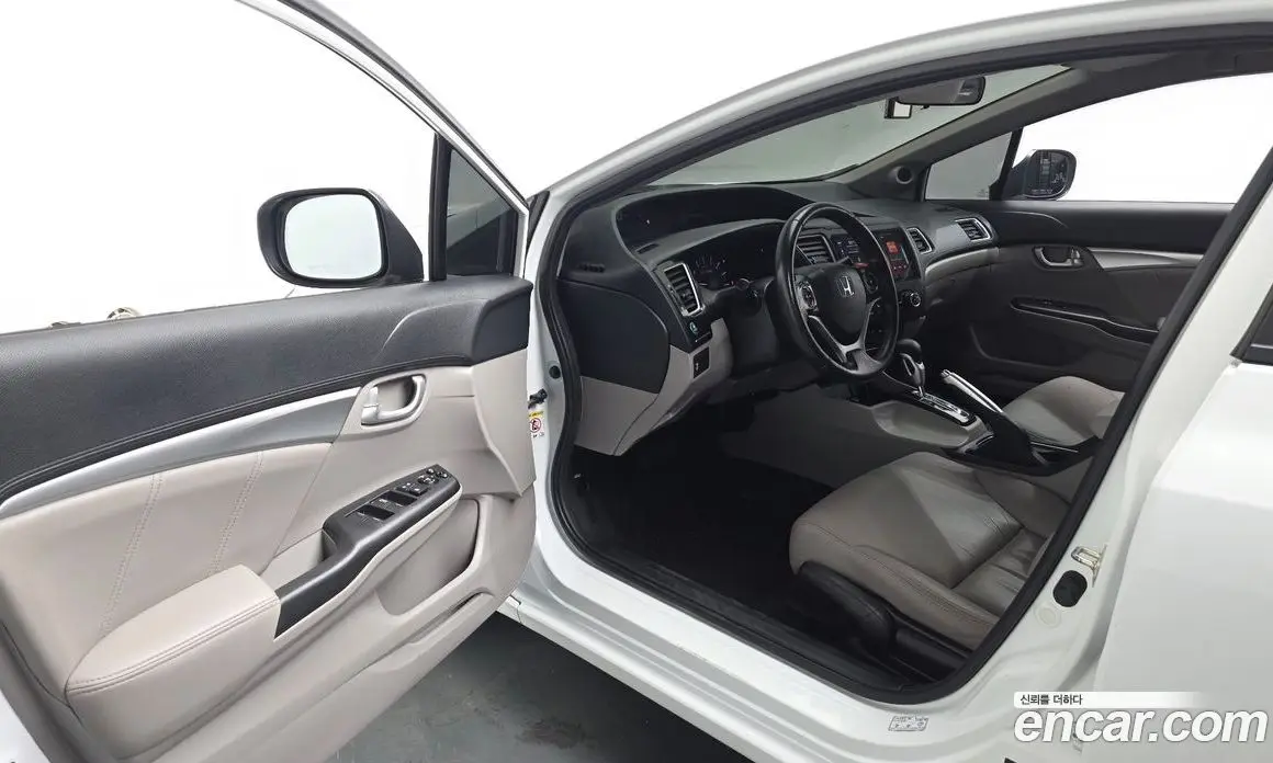 Honda Civic 2013 1.5 автомат (гидро), фото 10