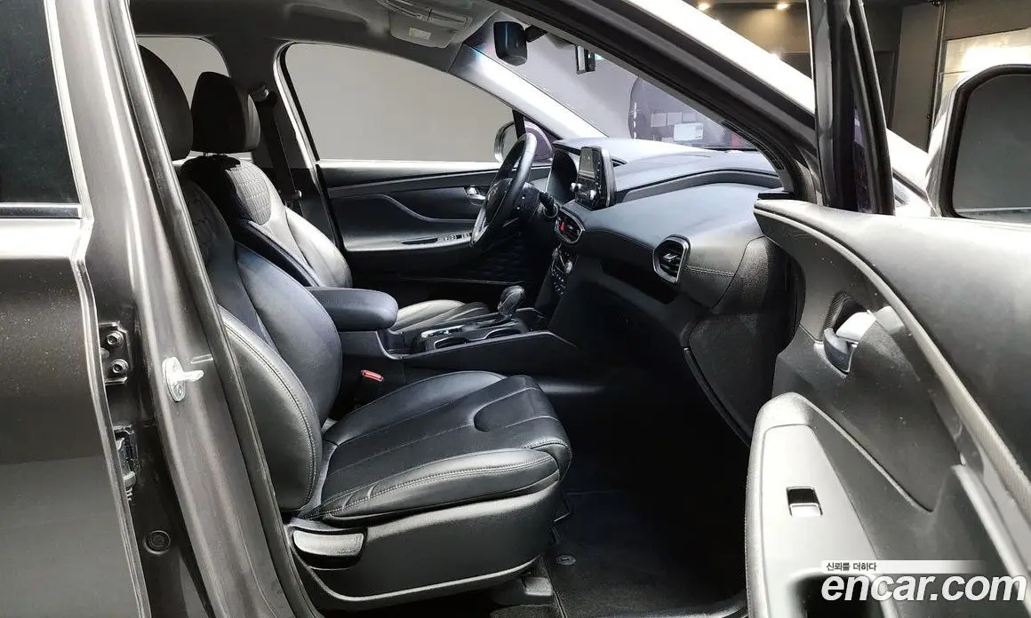 Hyundai Santa Fe 2019 2.0 автомат (гидро), фото 16