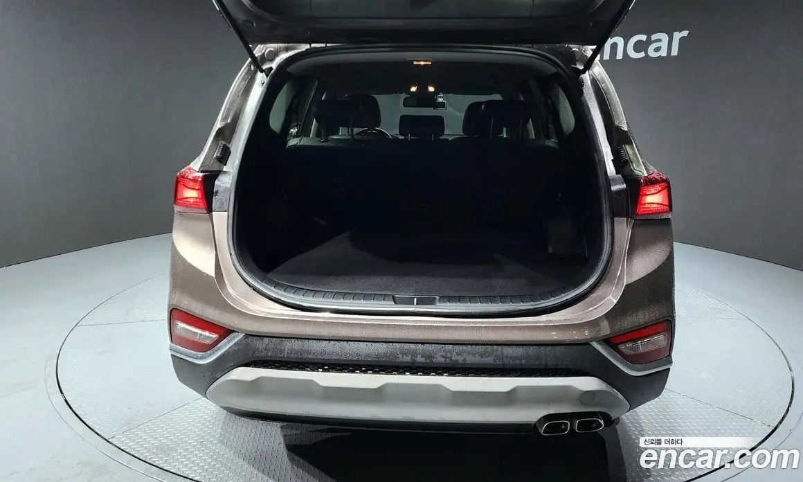 Hyundai Santa Fe 2019 2.0 автомат (гидро), фото 20
