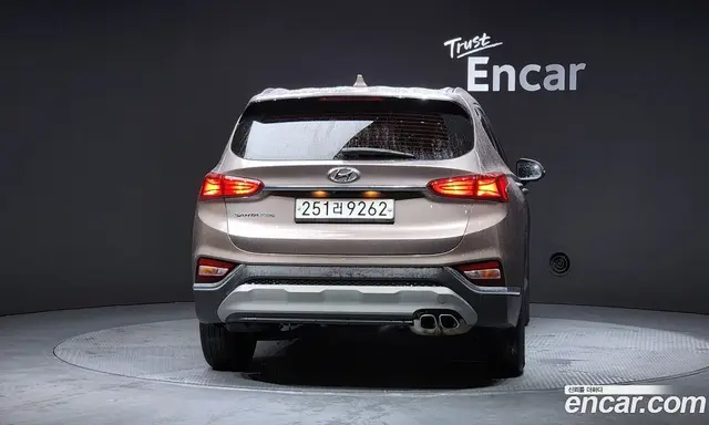 Hyundai Santa Fe 2019 2.0 автомат (гидро), миниатюра 4