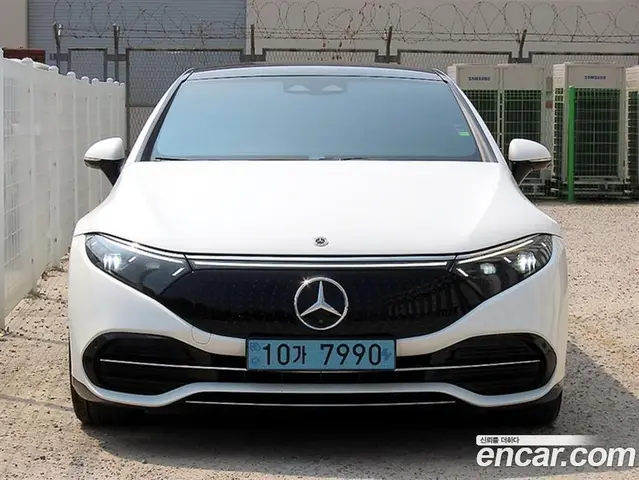 Mercedes-Benz EQS 2022 автомат (гидро), миниатюра 2