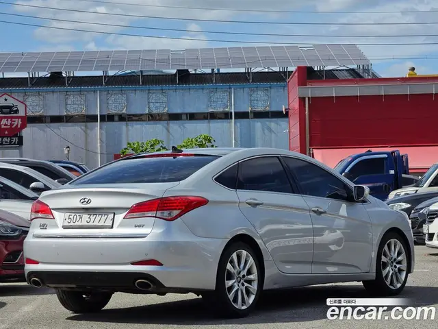 Hyundai i40 2013 1.7 автомат (гидро), миниатюра 2