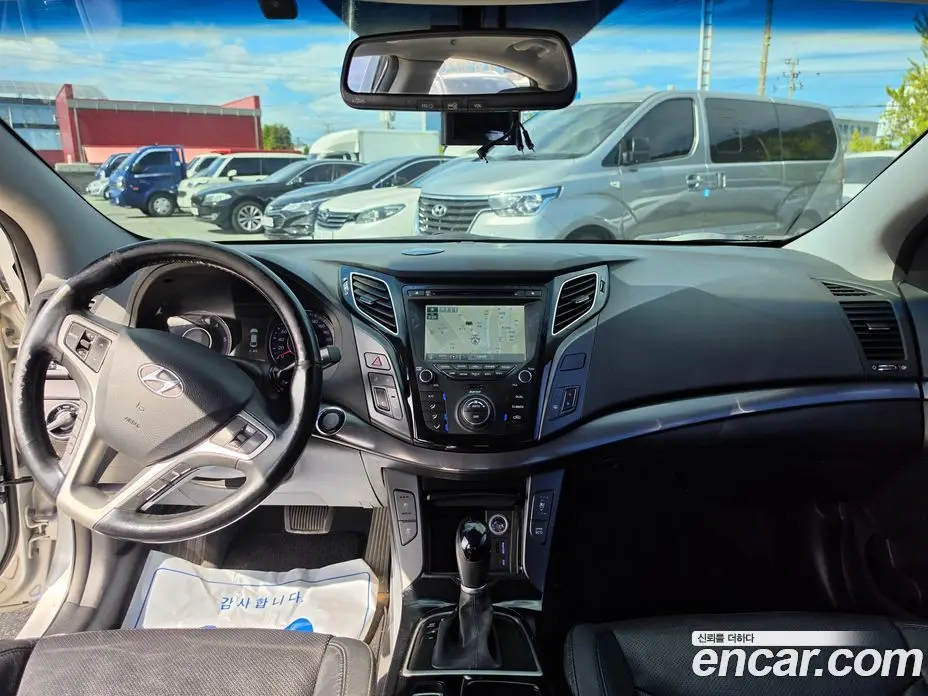 Hyundai i40 2013 1.7 автомат (гидро), фото 7