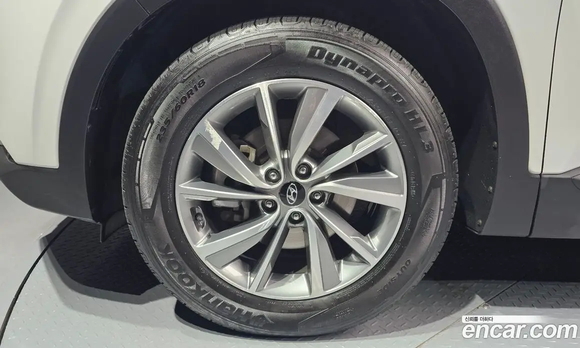 Hyundai Santa Fe 2018 2.0 автомат (гидро), фото 5