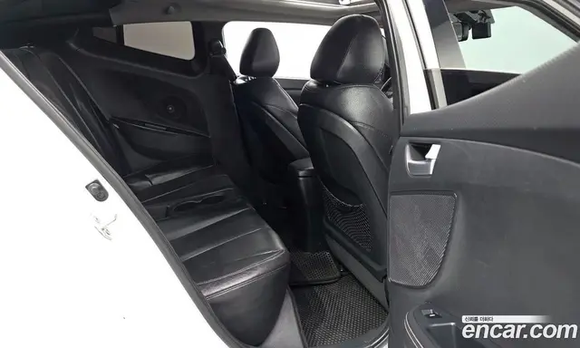Hyundai Veloster 2012 1.6 механика, миниатюра 12