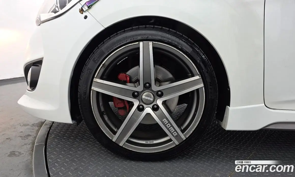 Hyundai Veloster 2012 1.6 механика, фото 5
