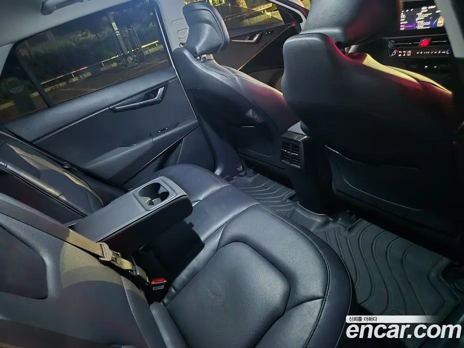 Kia Niro 2022 0.2 автомат (гидро), фото 14