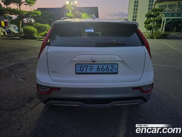 Kia Niro 2022 0.2 автомат (гидро), миниатюра 4