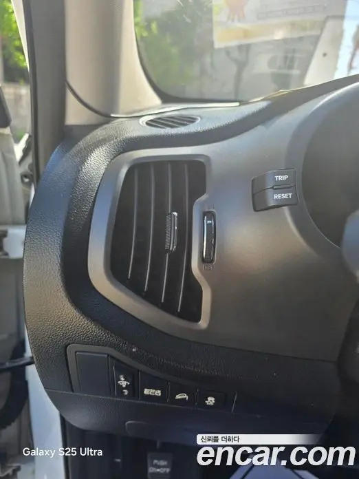 Kia Sportage 2012 2.0 автомат (гидро), миниатюра 11 Kia Sportage 2012 2.0 автомат (гидро), миниатюра 11