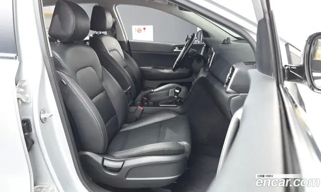 Kia Sportage 2016 1.7 автомат (гидро), миниатюра 11 Kia Sportage 2016 1.7 автомат (гидро), миниатюра 11