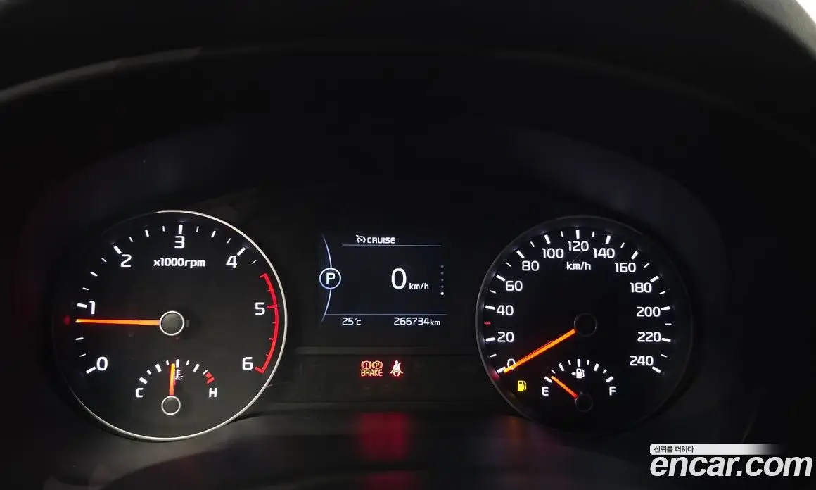 Kia Sportage 2016 1.7 автомат (гидро), фото 8 Kia Sportage 2016 1.7 автомат (гидро), фото 8