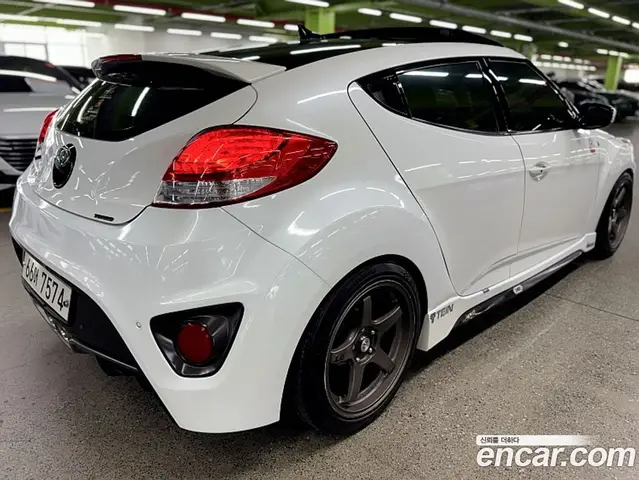 Hyundai Veloster 2015 1.6 механика, миниатюра 2