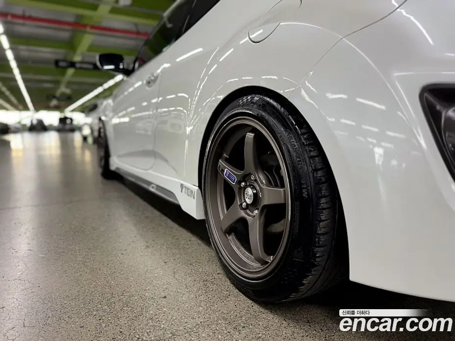Hyundai Veloster 2015 1.6 механика, фото 16