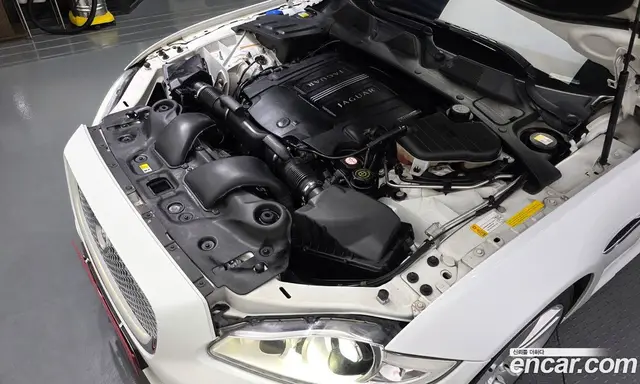 Jaguar XJ 2013 3.0 автомат (гидро), миниатюра 6