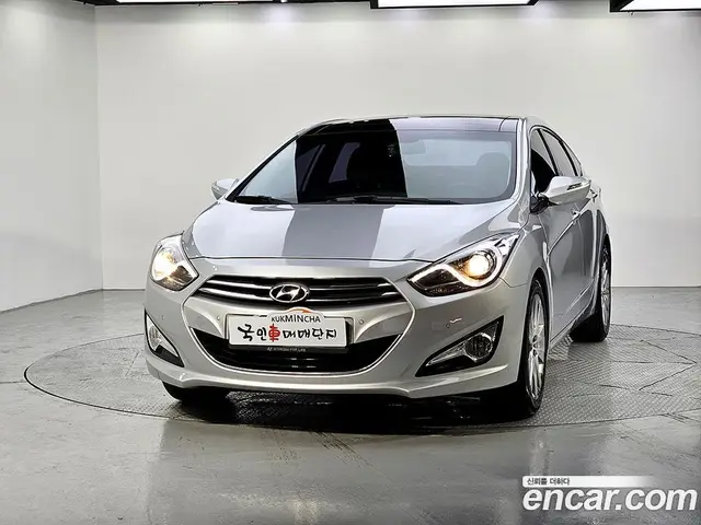 Hyundai i40 2012 1.7 автомат (гидро), миниатюра 2