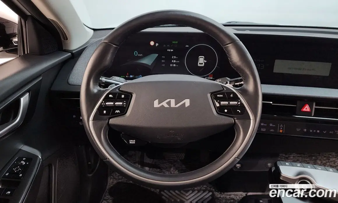 Kia EV6 2022 0.1 автомат (гидро), фото 13