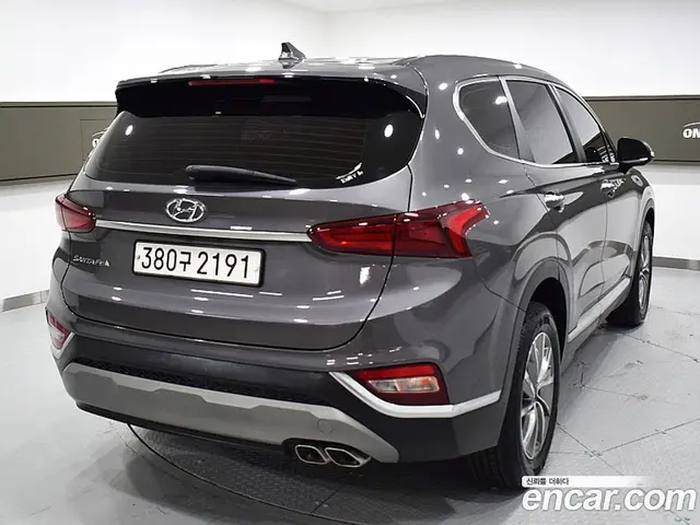 Hyundai Santa Fe 2019 2.0 автомат (гидро), миниатюра 2