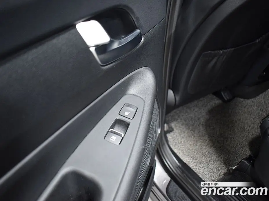 Hyundai Santa Fe 2019 2.0 автомат (гидро), фото 16