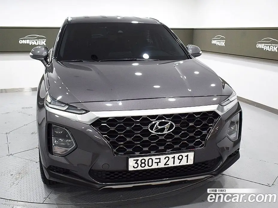 Hyundai Santa Fe 2019 2.0 автомат (гидро), фото 3