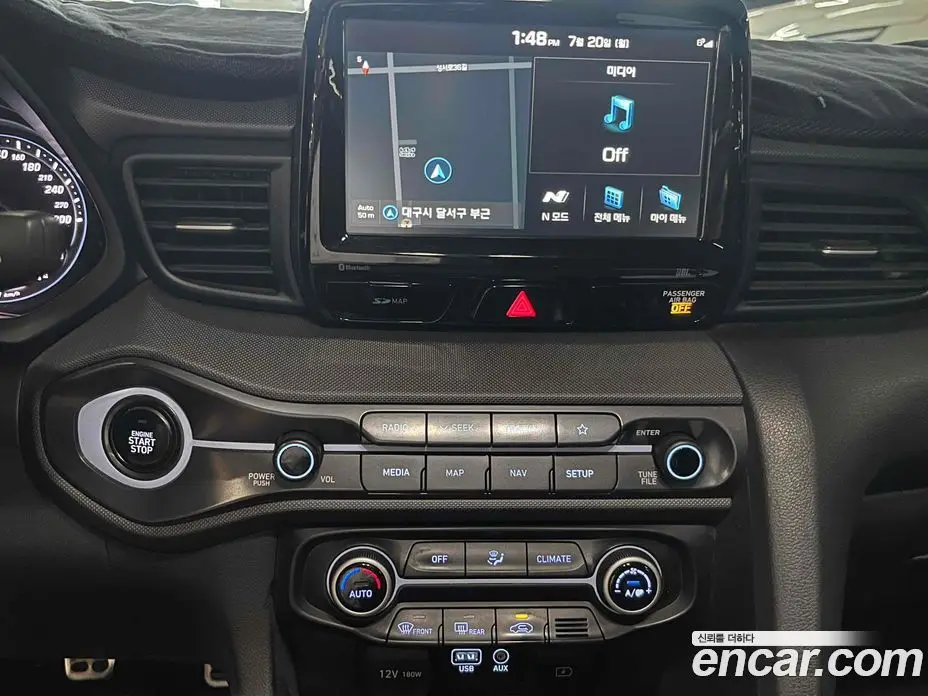 Hyundai Veloster 2018 2.0 механика, фото 10