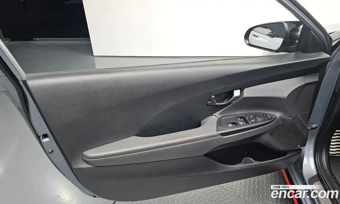 Hyundai Veloster 2019 2.0 механика, фото 15 Hyundai Veloster 2019 2.0 механика, фото 15