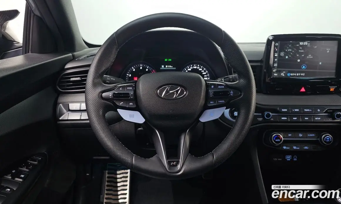 Hyundai Veloster 2019 2.0 механика, фото 18 Hyundai Veloster 2019 2.0 механика, фото 18