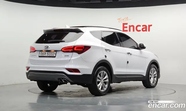 Hyundai Santa Fe 2018 2.0 автомат (гидро), миниатюра 2