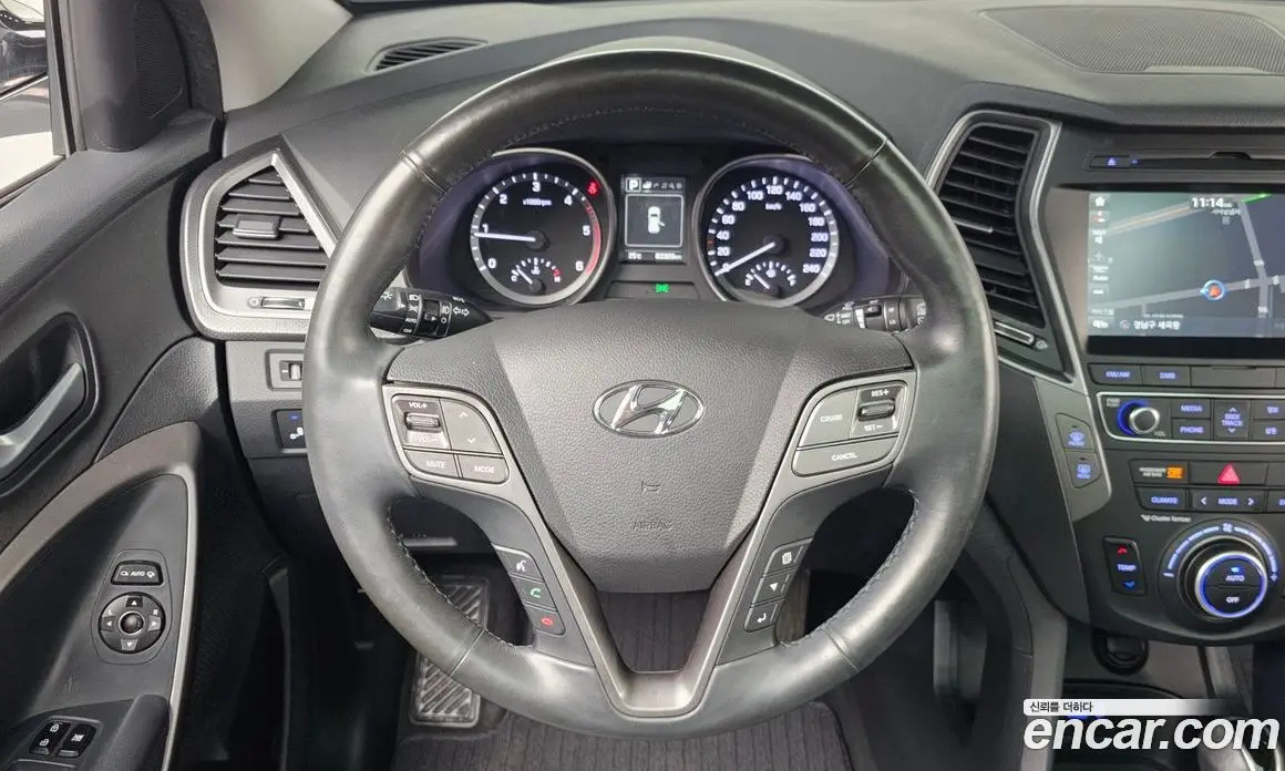 Hyundai Santa Fe 2018 2.0 автомат (гидро), фото 13