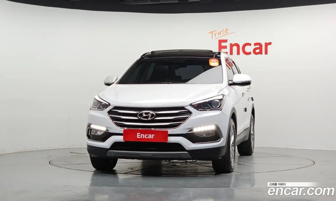 Hyundai Santa Fe 2018 2.0 автомат (гидро), фото 3