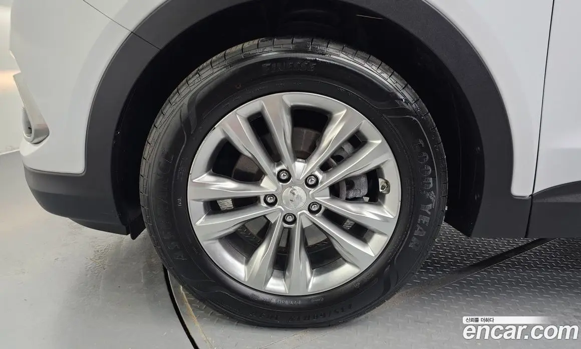 Hyundai Santa Fe 2018 2.0 автомат (гидро), фото 5