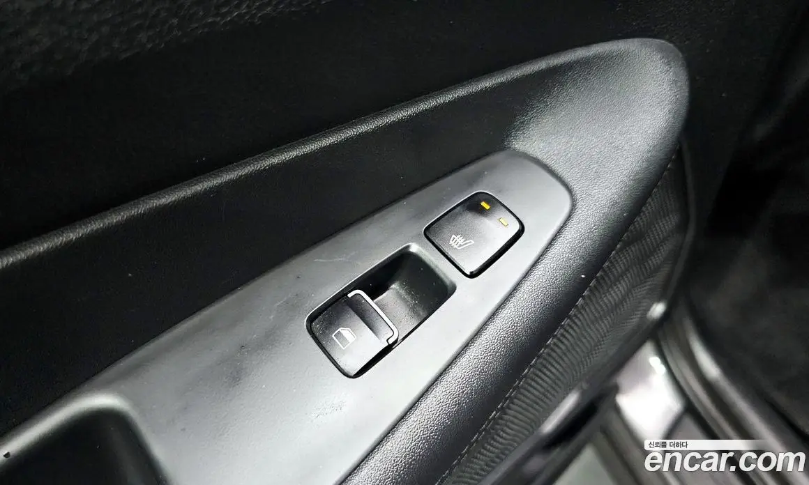 Hyundai Santa Fe 2018 2.0 автомат (гидро), фото 19