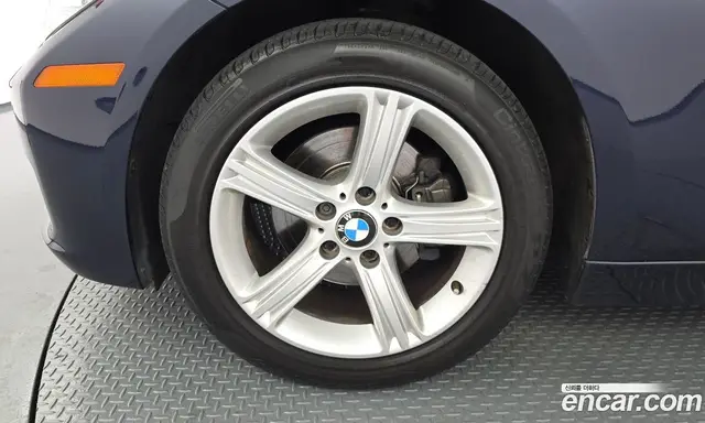 BMW 3 серия 2012 2.0 автомат (гидро), миниатюра 5 BMW 3 серия 2012 2.0 автомат (гидро), миниатюра 5