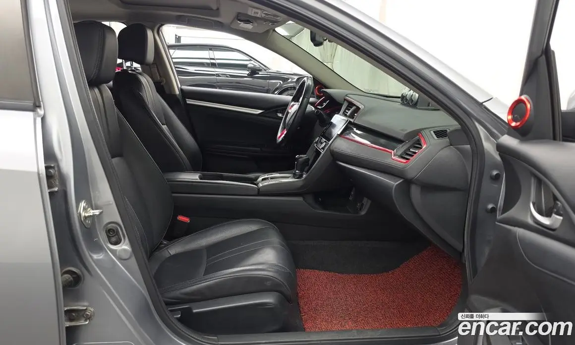 Honda Civic 2017 2.0 автомат (гидро), фото 11