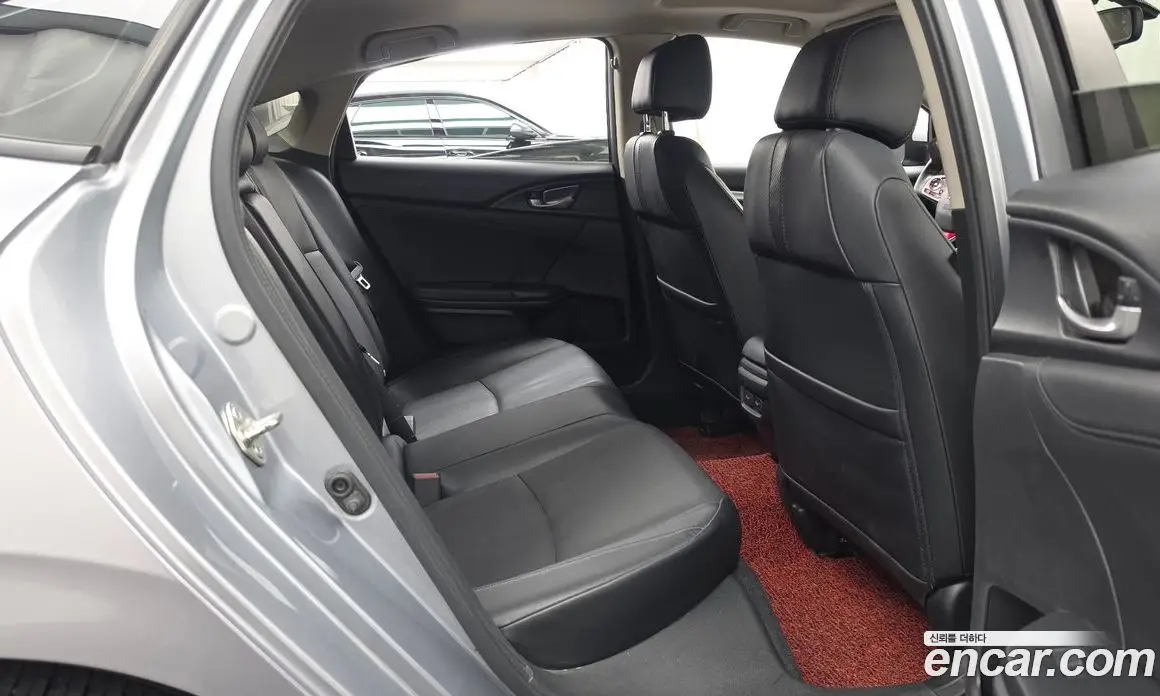 Honda Civic 2017 2.0 автомат (гидро), фото 12