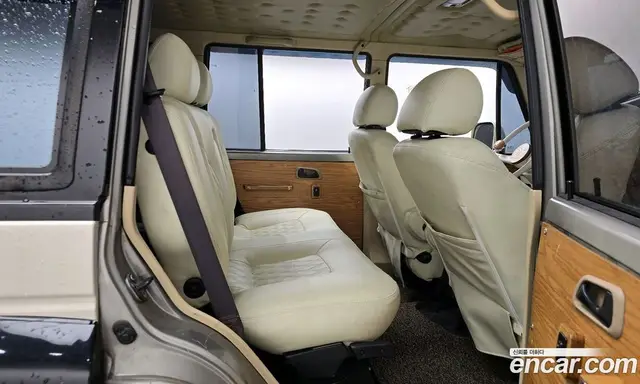 Hyundai Galloper 2000 2.5 автомат (гидро), миниатюра 11