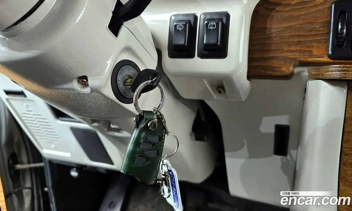 Hyundai Galloper 2000 2.5 автомат (гидро), фото 17