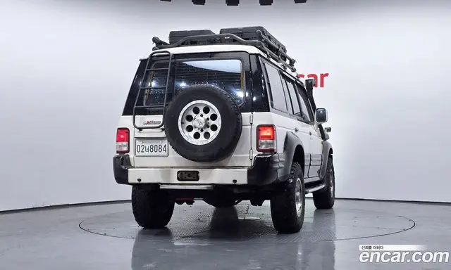 Hyundai Galloper 2000 2.5 автомат (гидро), миниатюра 4