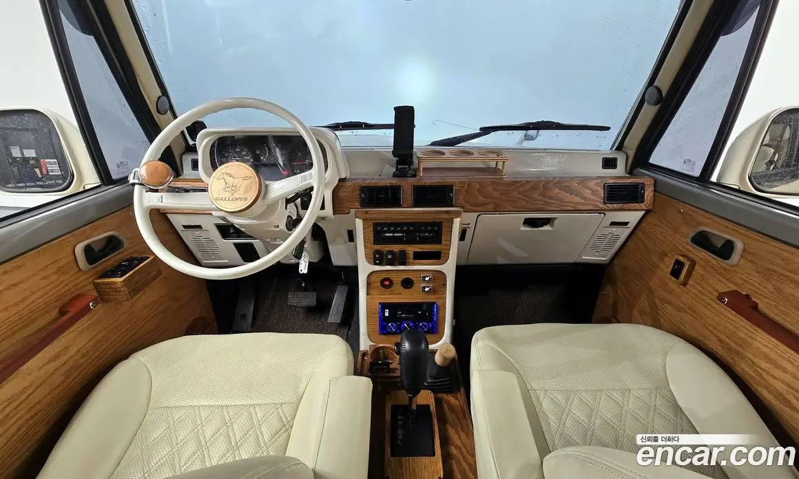 Hyundai Galloper 2000 2.5 автомат (гидро), фото 7