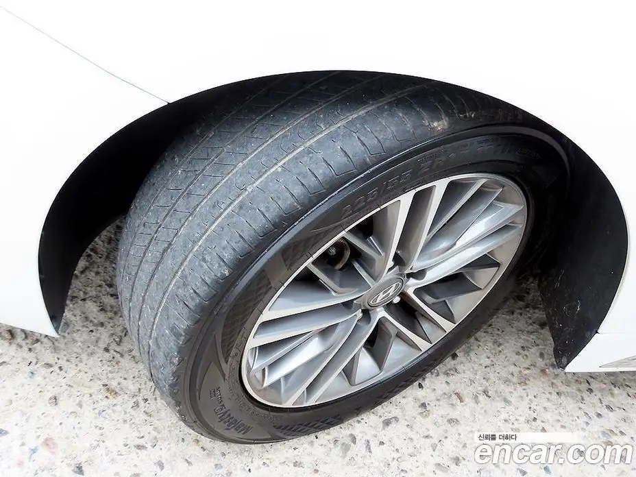 Hyundai Grandeur 2017 3.0 автомат (гидро), фото 19