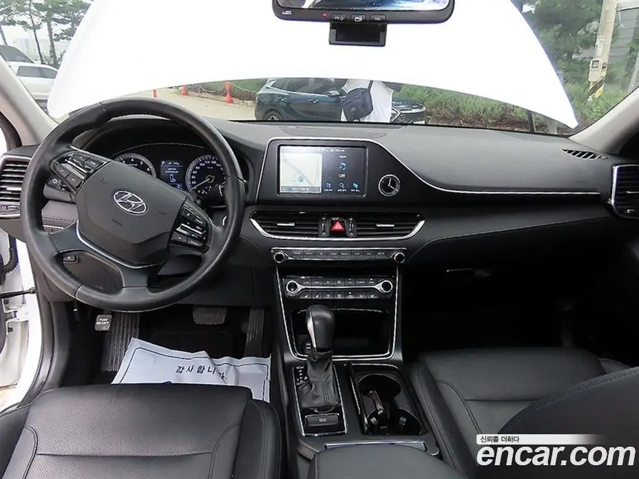Hyundai Grandeur 2017 3.0 автомат (гидро), фото 7