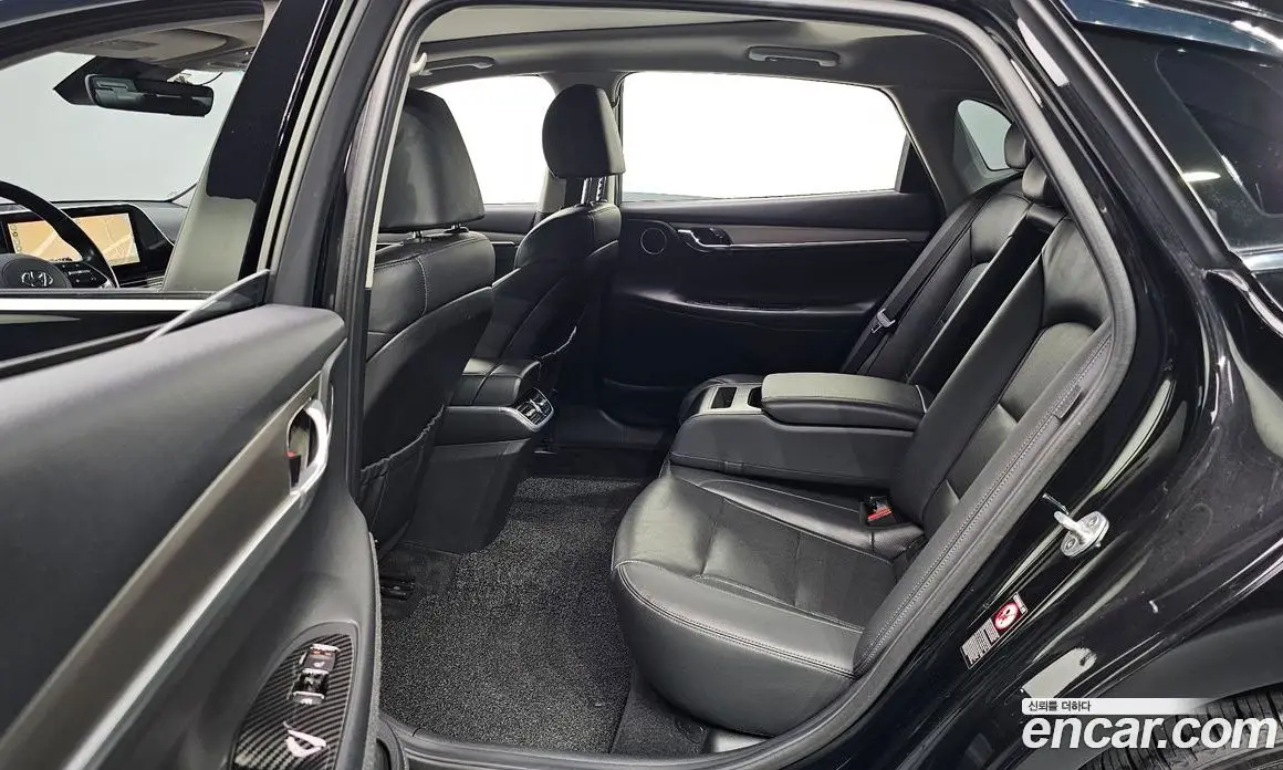 Hyundai Grandeur 2019 2.5 автомат (гидро), фото 11