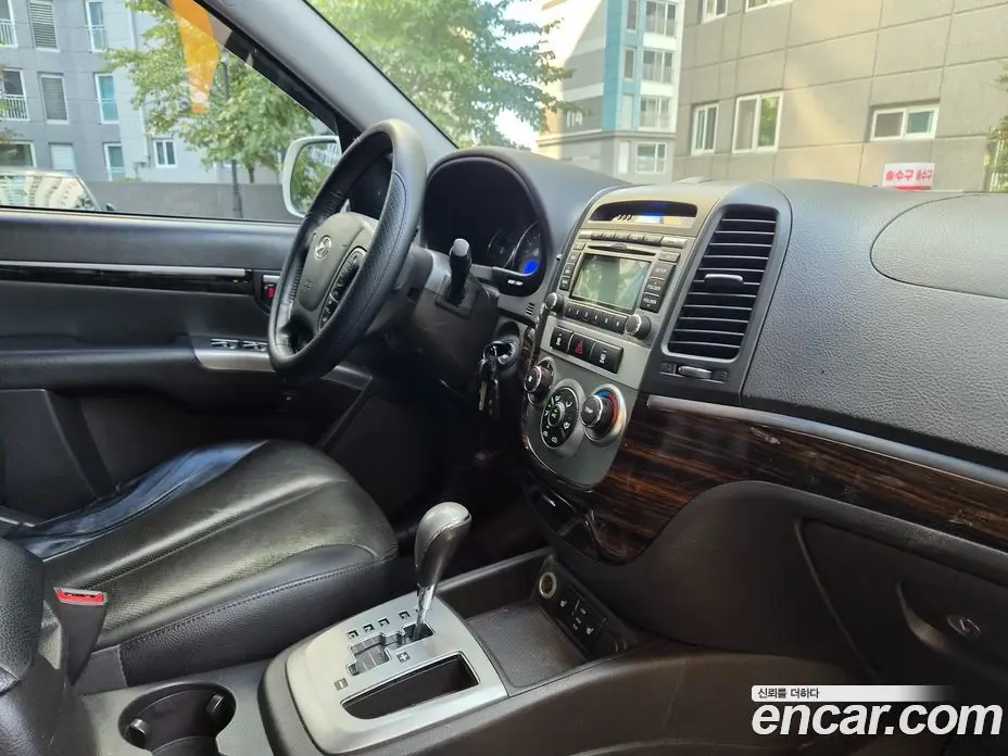 Hyundai Santa Fe 2011 2.2 автомат (гидро), фото 14