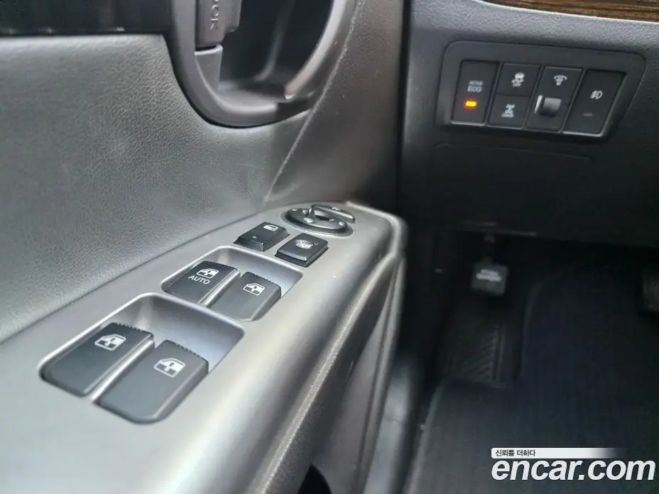 Hyundai Santa Fe 2011 2.2 автомат (гидро), фото 16
